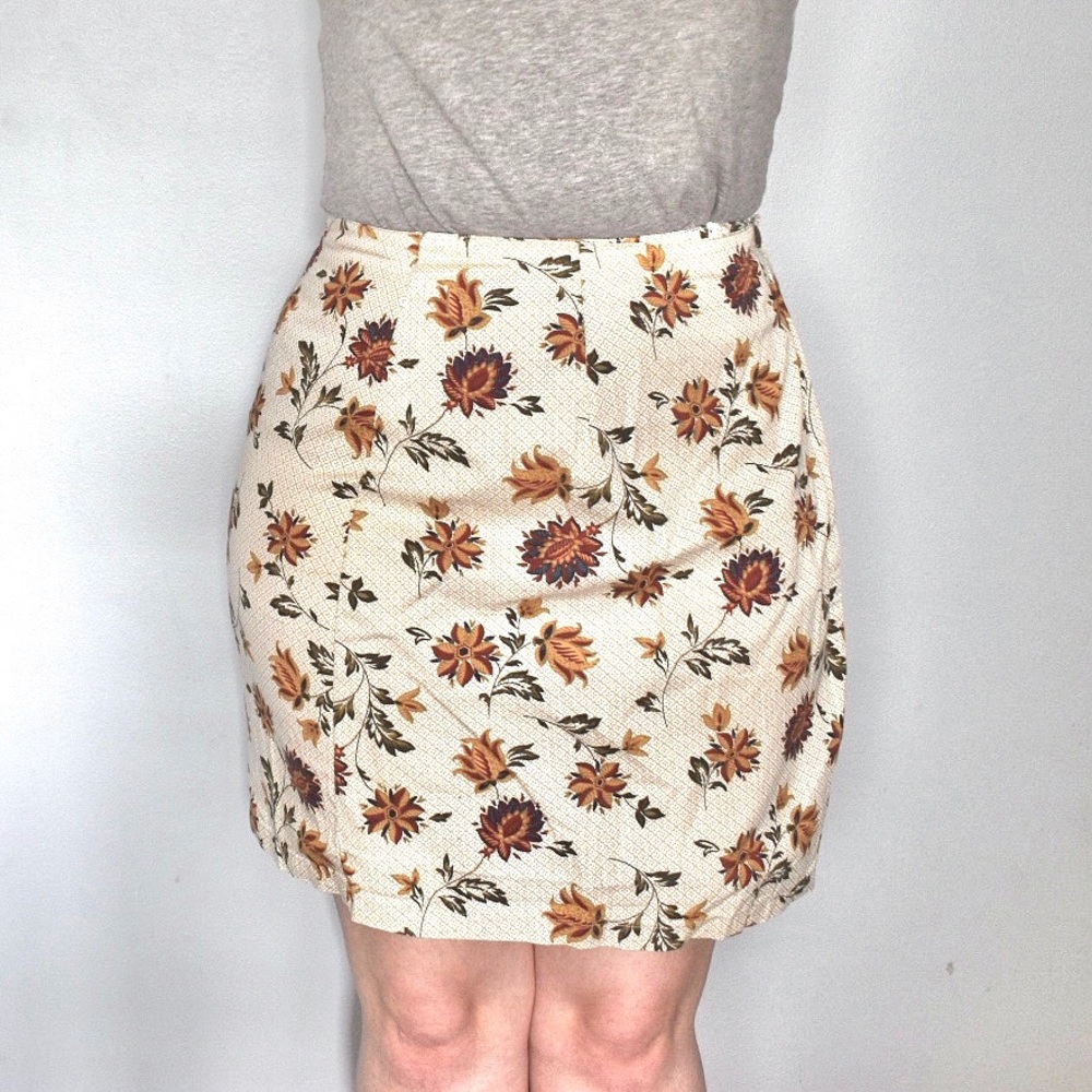 White Stag Vintage Tan & Brown Neutral Colors Floral Printed Layer Skirt